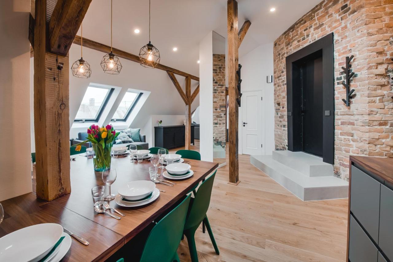 Big Design Apt - Sleeps 12 - Best Location 리가 외부 사진
