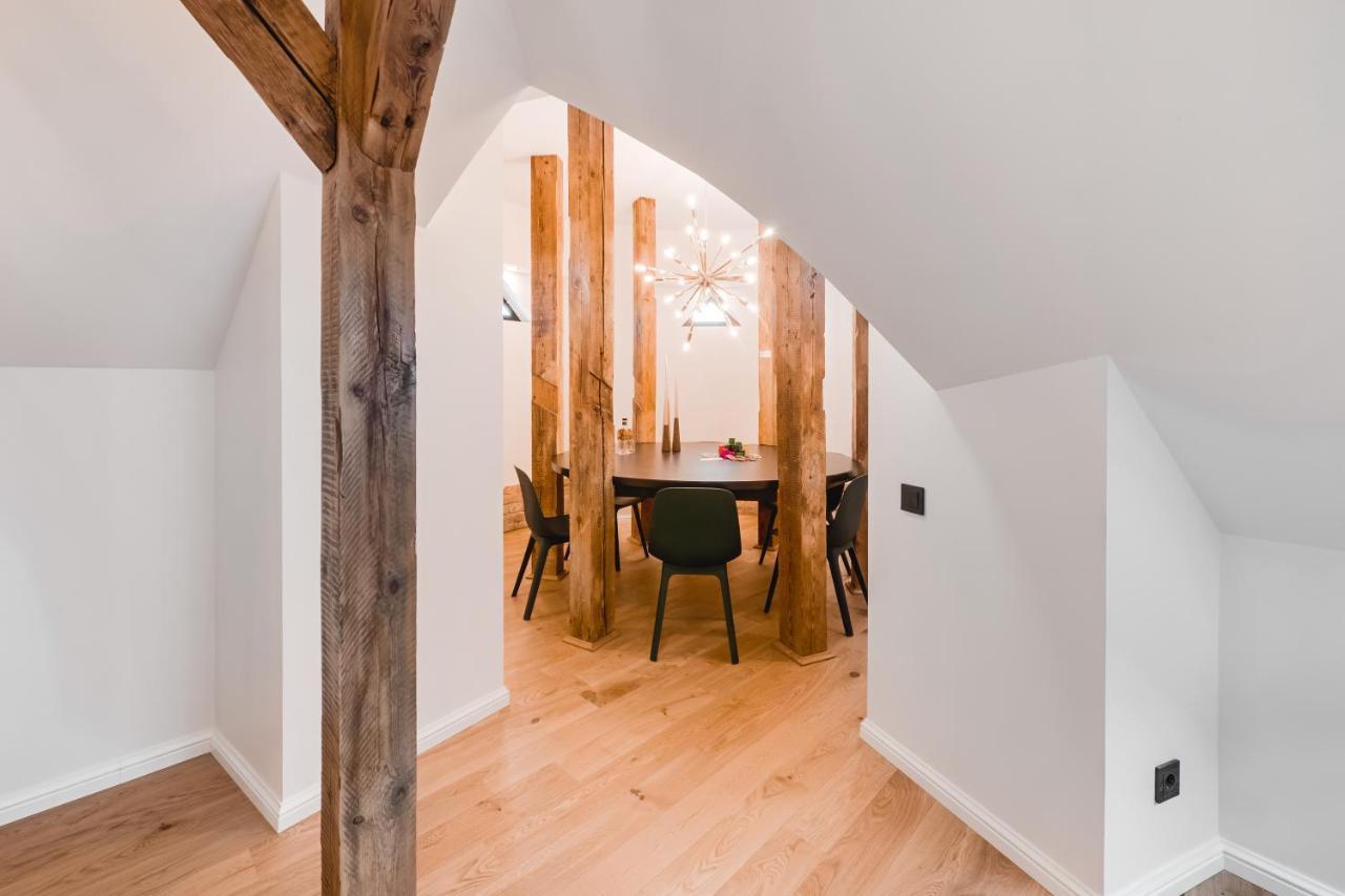 Big Design Apt - Sleeps 12 - Best Location 리가 외부 사진