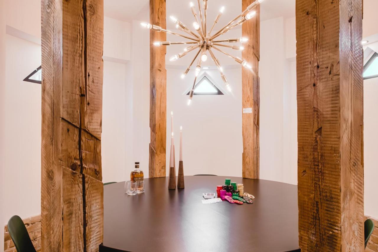 Big Design Apt - Sleeps 12 - Best Location 리가 외부 사진